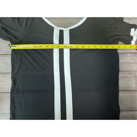 Maeve by‎ Anthro Colorblocked V-Back Black White Top Size XS - Picture 11 of 11